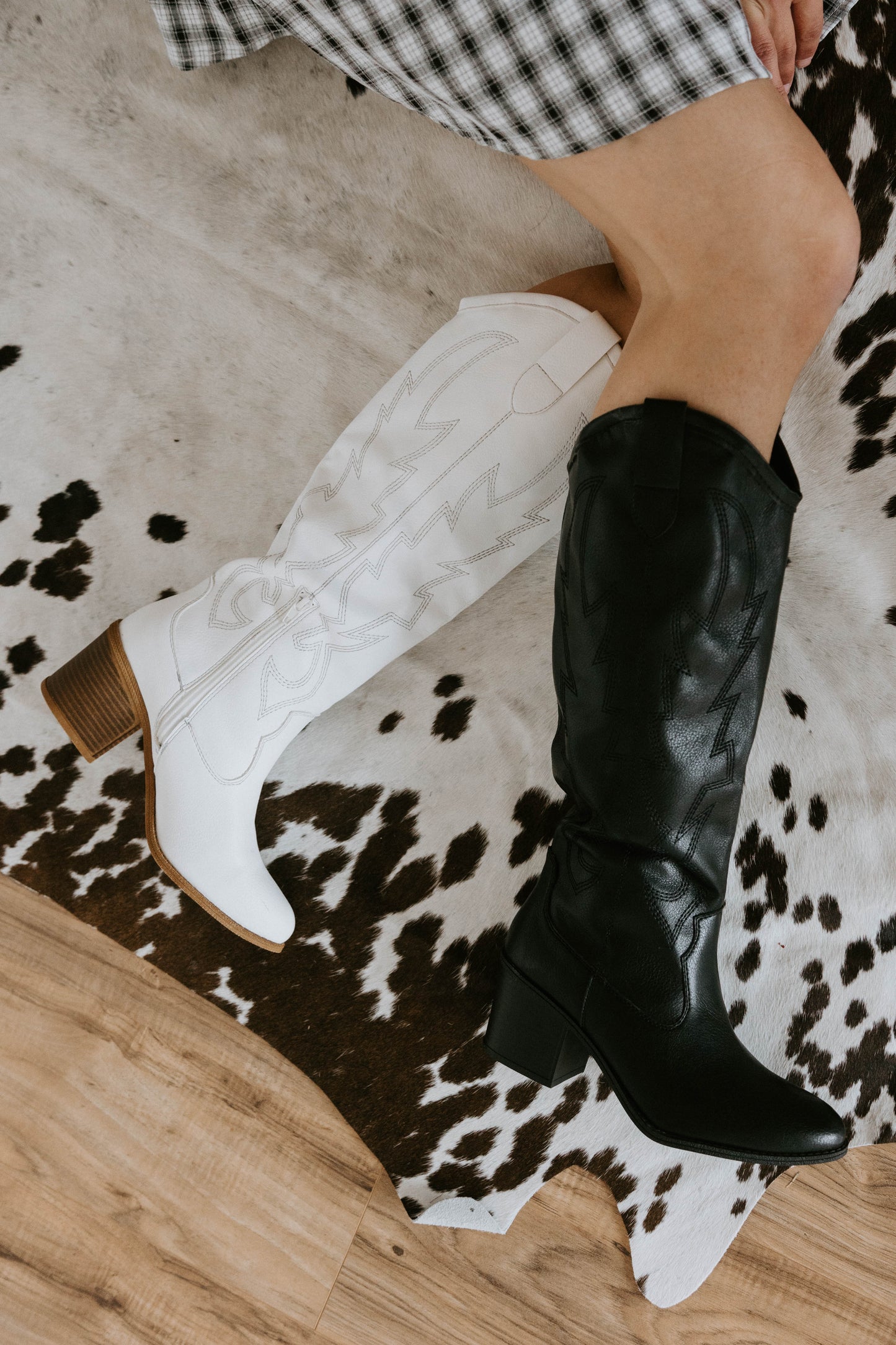 Cowgirl Boots - Black