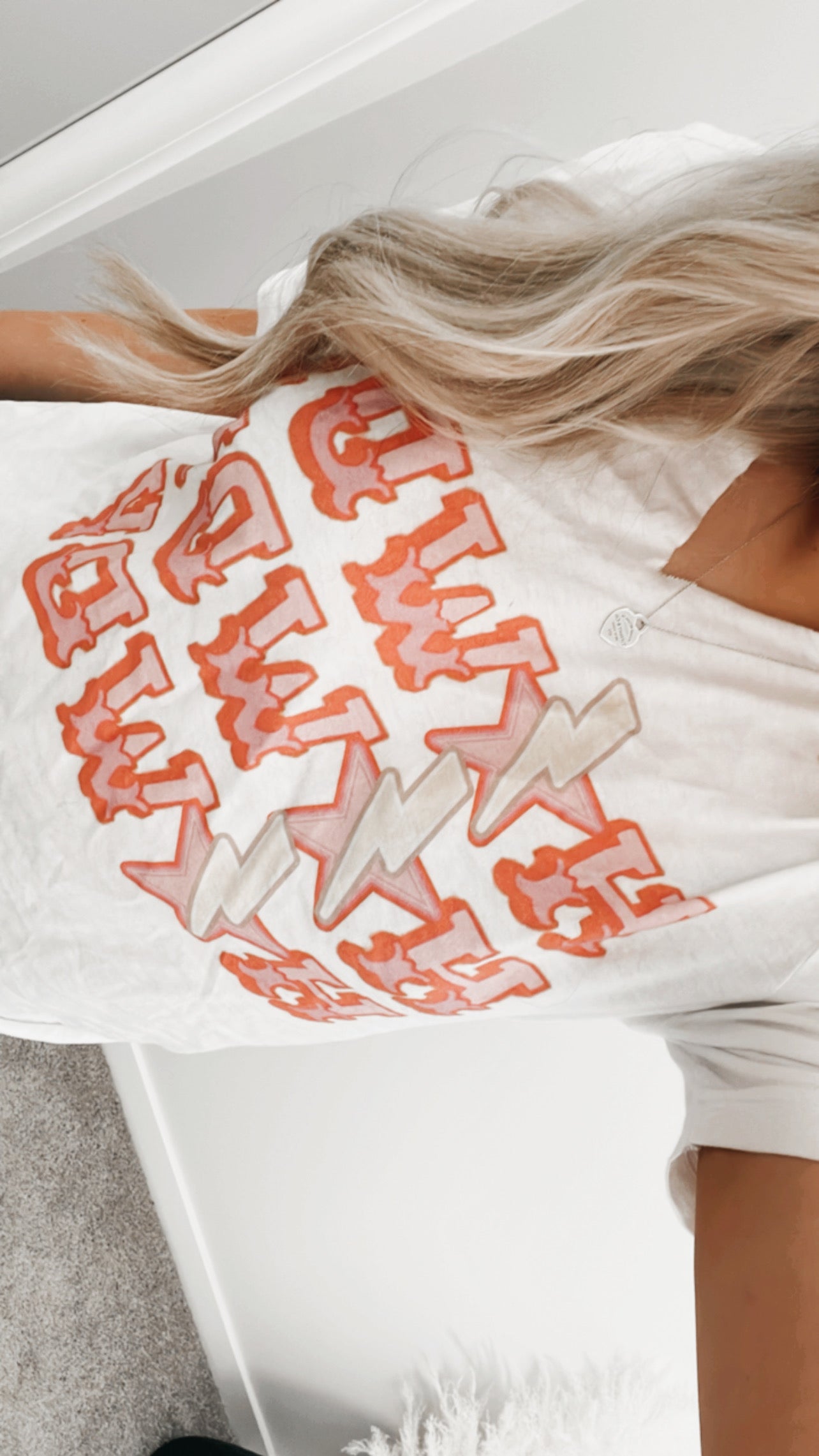 Howdy Graphic Tee