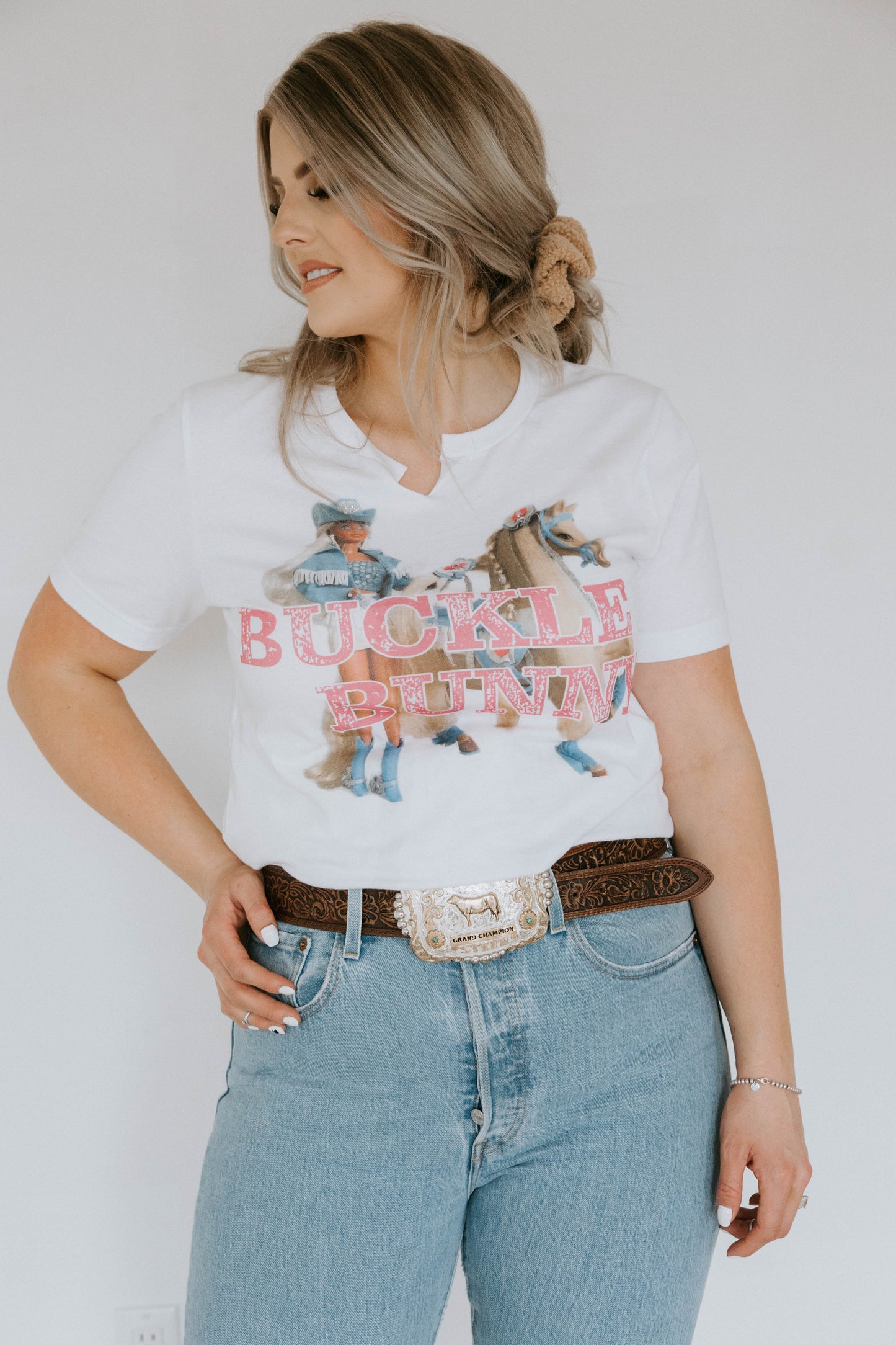 Barbie- Buckle Bunny